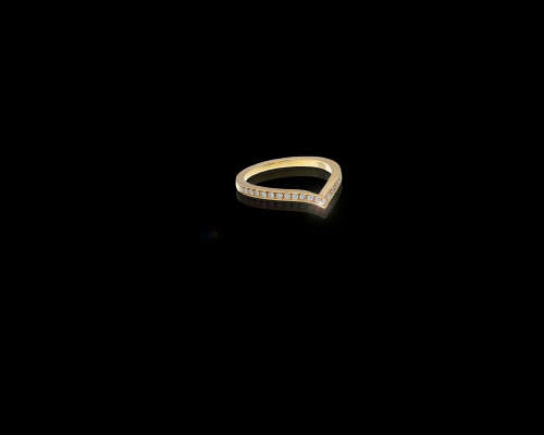 2.7 grams 18 carat Yellow Gold Diamond Half Eternity Wishbone Ring