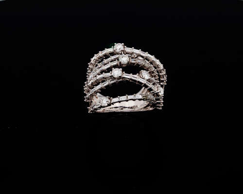 10.5 grams 18 carat White Gold Diamond Half Eternity Cocktail Ring