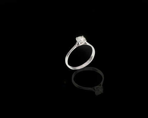1.4 grams 18 carat White Gold Diamond Solitaire Ring