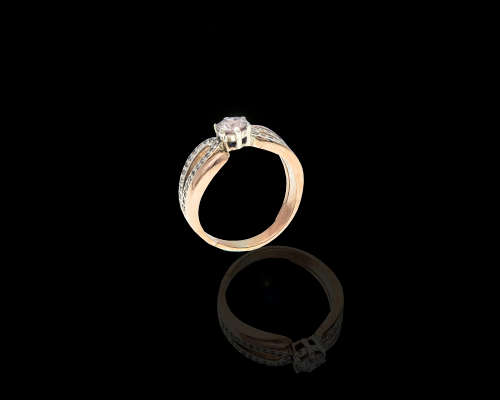 4.1 grams 9 carat Rose Gold and Diamond Engagement Ring