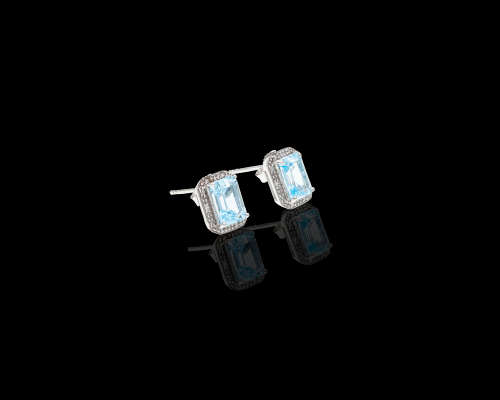 2 grams 9 carat White Gold Blue Topaz and Diamond Stud Earrings
