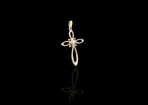 1.6 grams 9 carat Two Tone (Yellow and White Gold) Pendant
