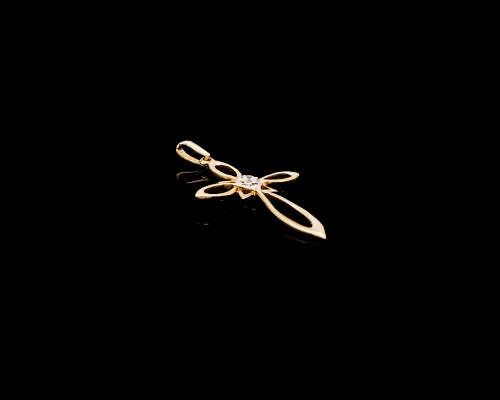 1.6 grams 9 carat Two Tone (Yellow and White Gold) Pendant