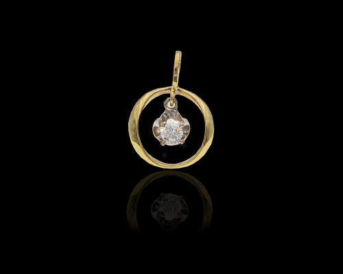 1.4 grams 9 carat Yellow Gold Cubic Zirconia Pendant