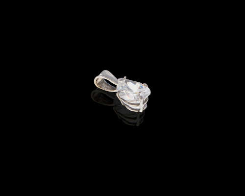 2.4 grams 18 carat White Gold Cubic Zirconia Pendant