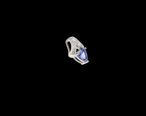 1.5 grams 18 carat White Gold Tanzanite and Diamond Pendant