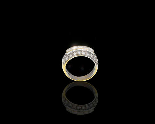 5.1 grams 18 carat Yellow Gold Diamond Cocktail Ring