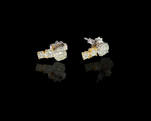 2 grams 9 carat Two Tone (White and Yellow Gold) Diamond Stud Earrings