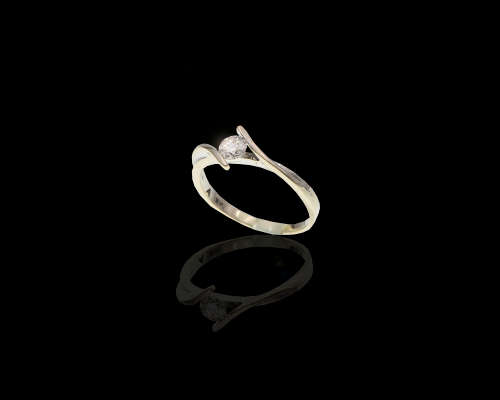 2.3 grams 18 carat White Gold Diamond Solitaire Cross Over Ring