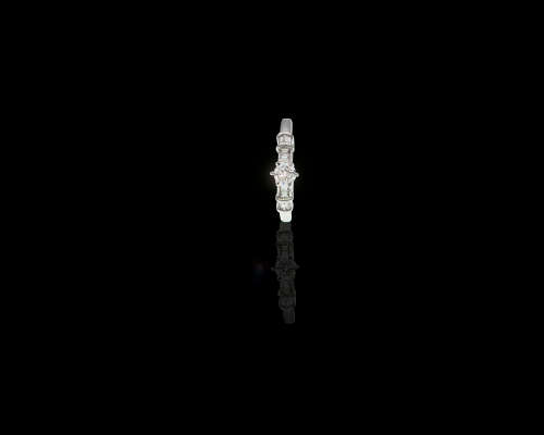 grams 18 carat White Gold Diamond Engagement Ring