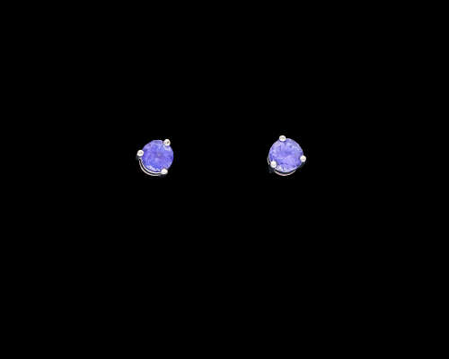 1.8 grams 18 carat White Gold Tanzantie Stud Earrings