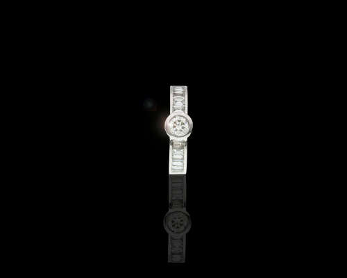 5.3 grams 18 carat White Gold Diamond Engagement Ring