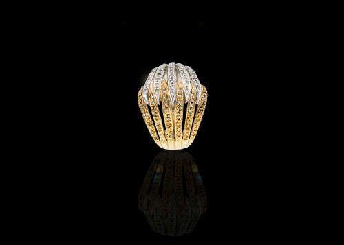 7.3 grams 9 carat Two Tone (Yellow and White Gold) Diamond Cocktail Ring