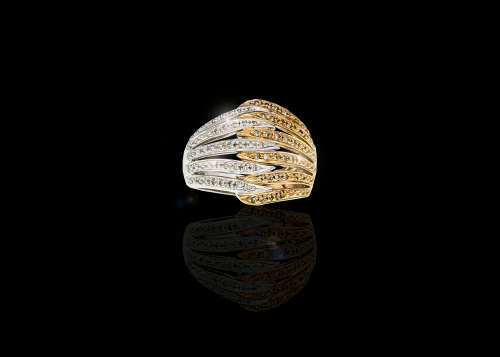 7.3 grams 9 carat Two Tone (Yellow and White Gold) Diamond Cocktail Ring