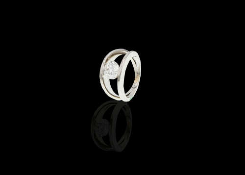 7.1 grams Platinum Diamond Solitaire Ring