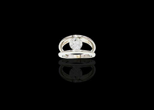 7.1 grams Platinum Diamond Solitaire Ring