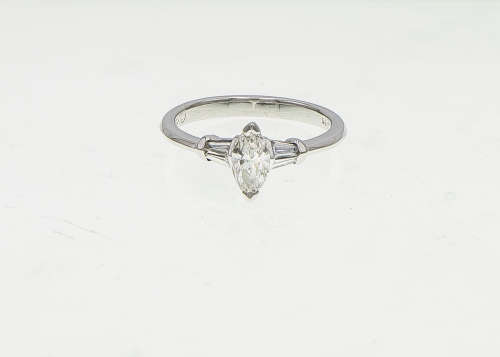 3.2 grams 18 carat White Gold Diamond Engagement Ring