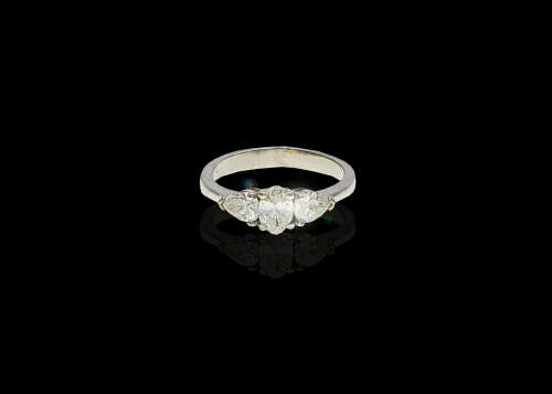 4 grams Platinum Diamond Trilogy Ring