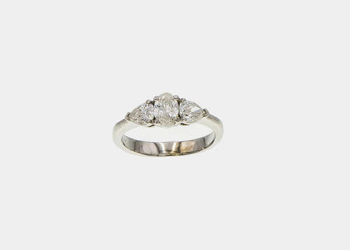 4 grams Platinum Diamond Trilogy Ring