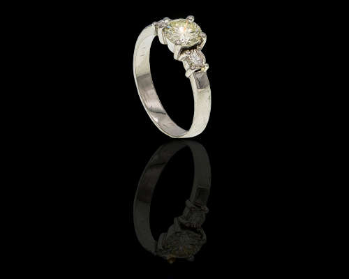 2.8 grams Palladium Diamond Trilogy Ring