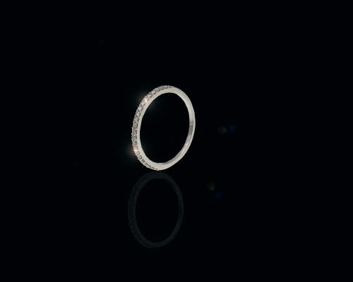 1.1 grams 9 carat White Gold Half Eternity Ring