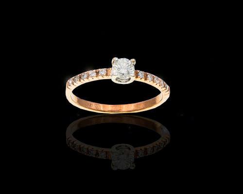 1.3 grams 9 carat, Rose Gold Solitaire Ring