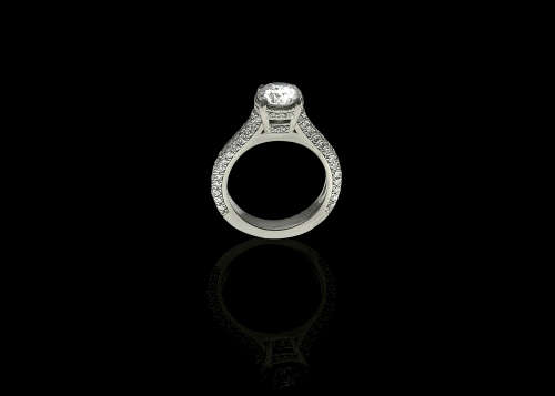 10.98 grams Platinum ORO Design Fancy Solitaire and Diamond Encrusted Ring