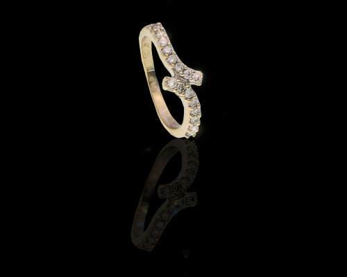 2.2 grams 18 carat White Gold, Diamond Cocktail Ring