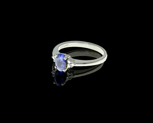2.5 grams 9 carat White Gold, Tanzanite and Diamond Engagement Ring