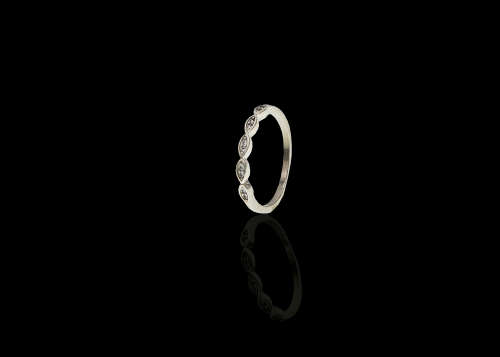 3.6 grams Platinum Diamond Engagement Ring Set