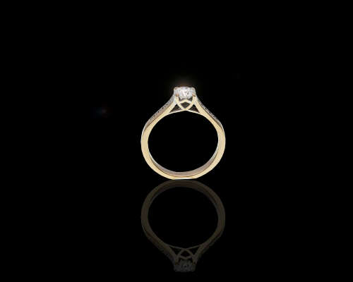 3.5 grams 18ct White Gold Browns Diamond Engagement Ring