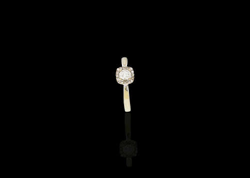 1.9 grams 9 carat White Gold Diamond Halo Ring