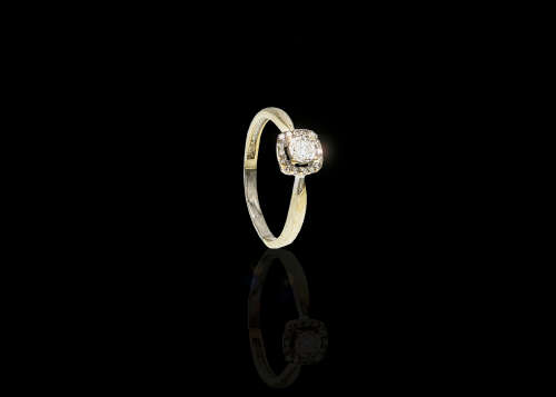 1.9 grams 9 carat White Gold Diamond Halo Ring