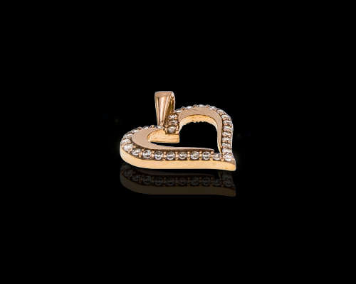 1.3 grams 9 carat Yellow Gold Cubic Zirconia Heart Pendant