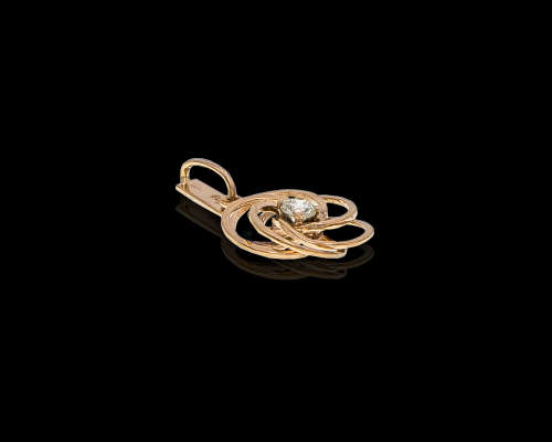 .8 grams 9 carat Rose Gold Diamond Pendant with interlocking circles of rose gold rings