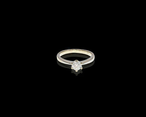 2.5 grams 18 carat White Gold Diamond Solitaire Ring