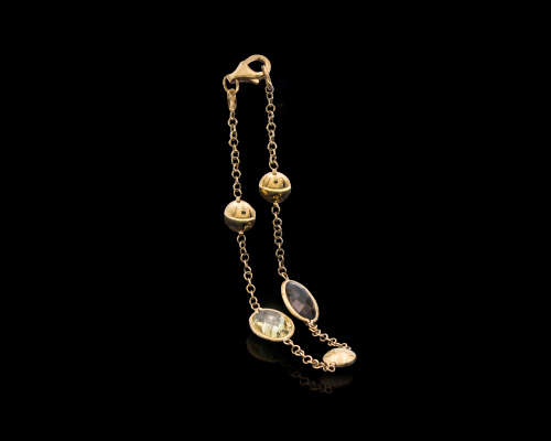 4.5 grams 9 carat Yellow Gold Semi Precious Stone Bracelet