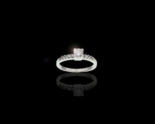 2.4 grams 18 carat Diamond Engagement Ring