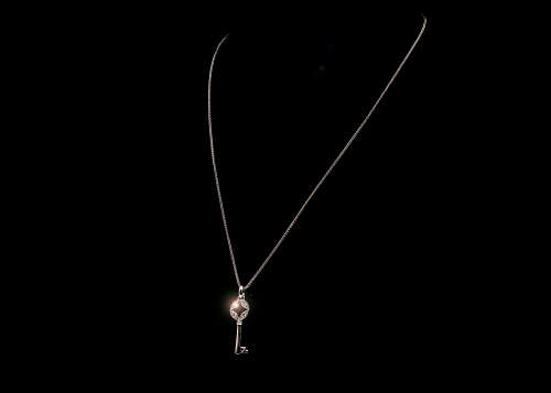 4.7 grams 14 carat White Gold Chain and Diamond Pendant
