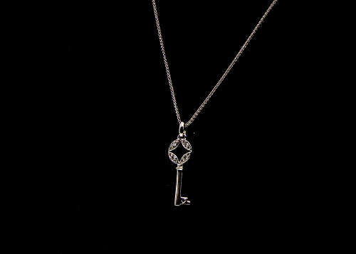 4.7 grams 14 carat White Gold Chain and Diamond Pendant