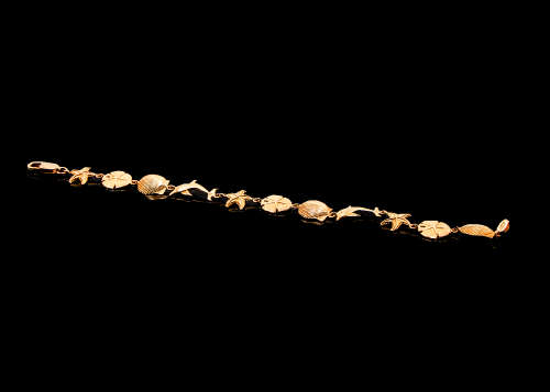 8 grams 14 carat Yellow Gold Seaside Link Bracelet