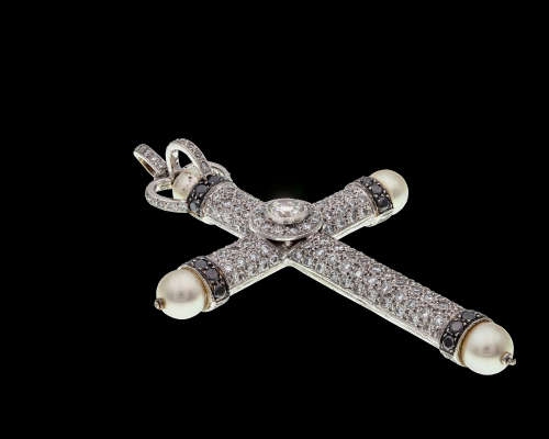 Magnificent White Gold Diamond and Pearl Cross Pendant