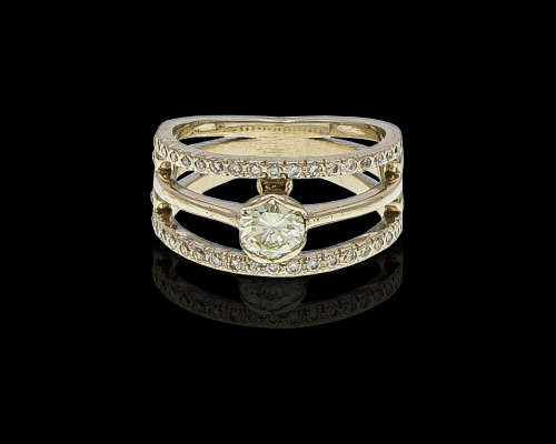 Incredible White Gold Diamond Engagement Ring Set