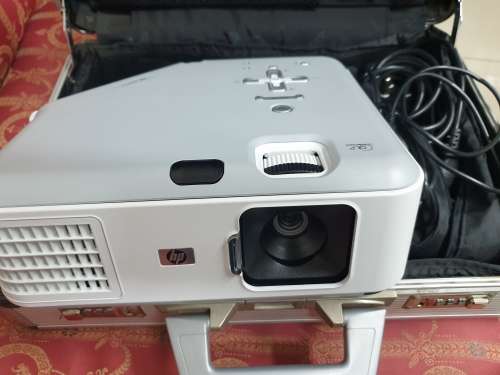 HP vp6300 digital projector series