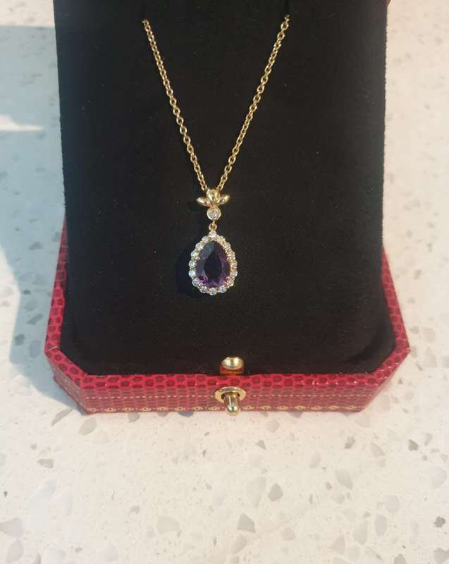 BROWNS true love jewelry set