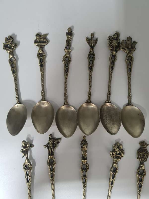 Belini vintage italian cutlery set