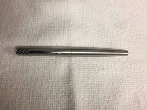 Parker Fountain Pen ¿ Silver Nib