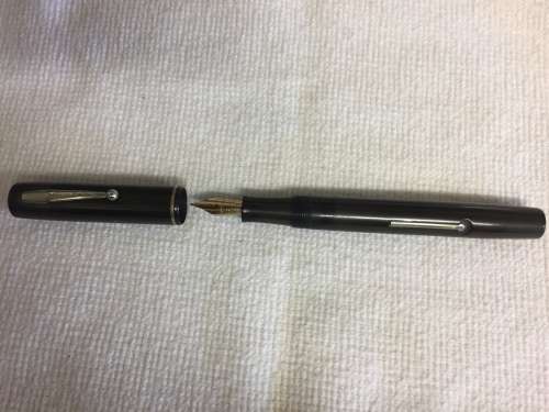 Waterman Fountain Pen ¿ Gold Nib