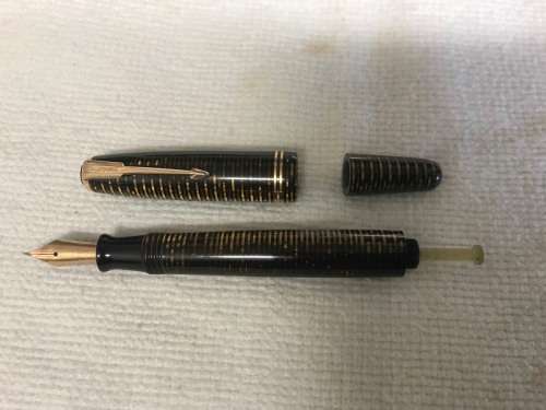Pen Parker Vacumatic USA 7. 14ct Gold Nib