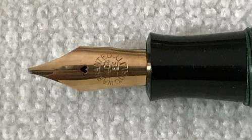 Pen Fountain Pen Button Filler 14ct Gold Nib